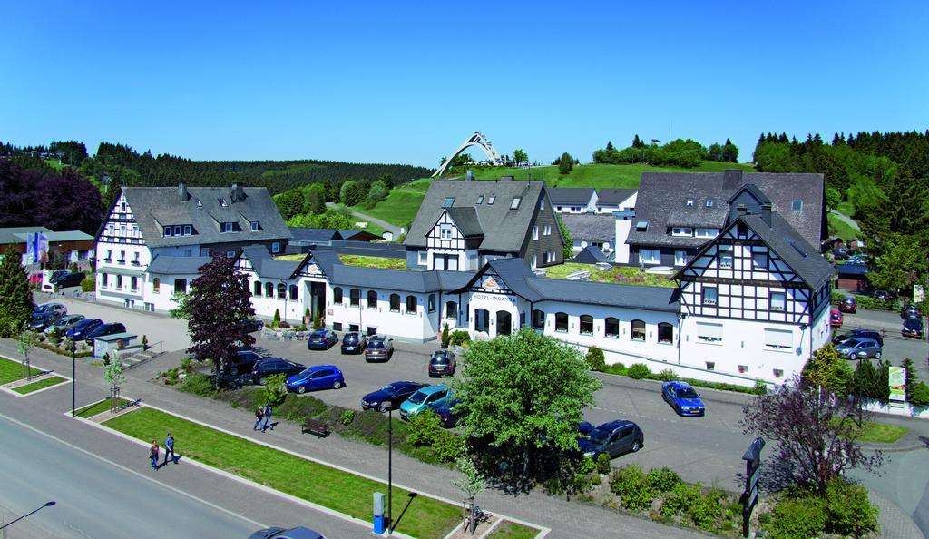 Vakantiehotel Der Brabander Winterberg Buitenkant foto