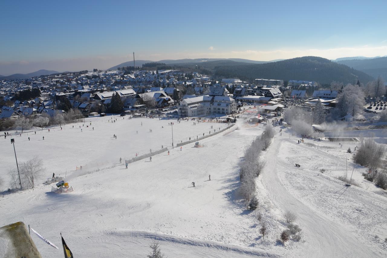 Vakantiehotel Der Brabander Winterberg Buitenkant foto