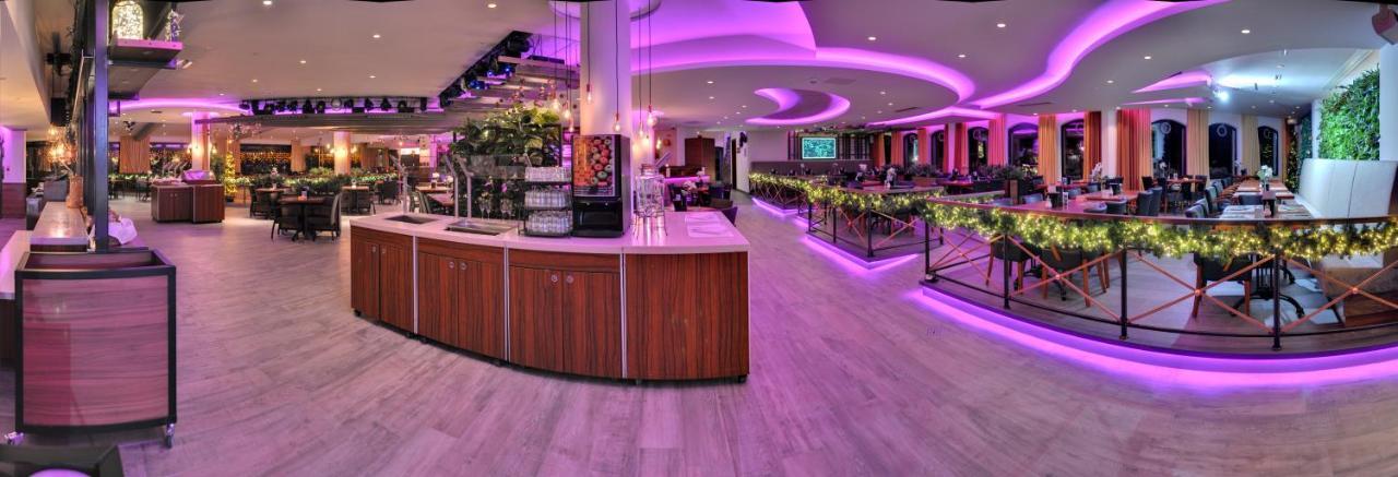 Vakantiehotel Der Brabander Winterberg Buitenkant foto